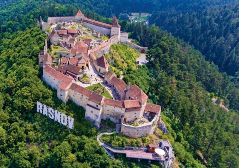 Panoramic Residence Zărneşti Bagian luar foto